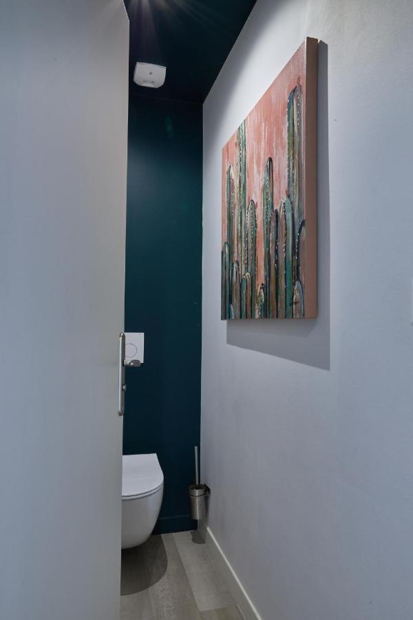Centre Ville A Pied Appt Avec Sauna, Linge, Wifi, Stationnement Gratuit ヴァンヌ エクステリア 写真